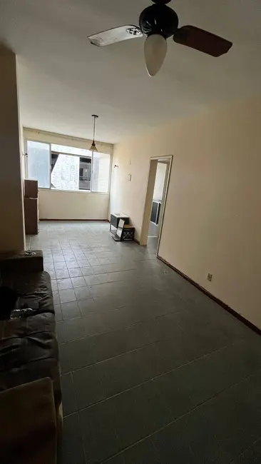 Foto 6 de Apartamento com 2 quartos à venda, 60m2 em Braga, Cabo Frio - RJ