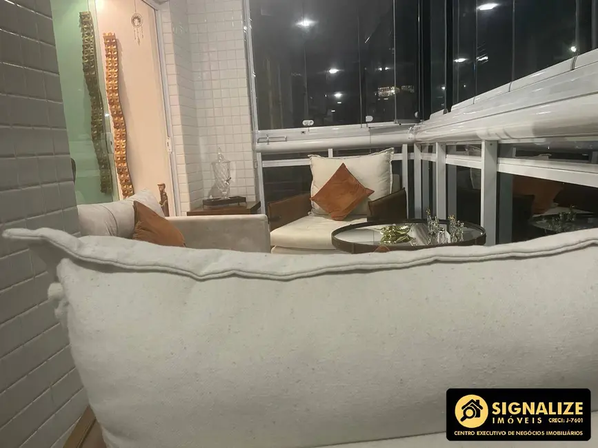 Foto 6 de Apartamento com 3 quartos à venda, 131m2 em São Bento, Cabo Frio - RJ