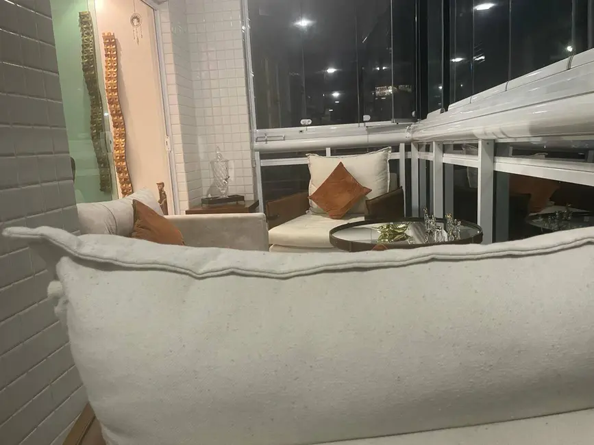 Foto 6 de Apartamento com 3 quartos à venda, 131m2 em São Bento, Cabo Frio - RJ