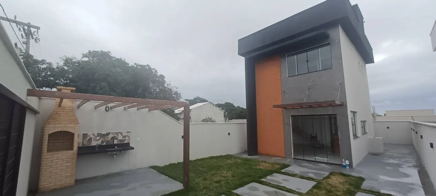 Foto 3 de Casa com 3 quartos à venda, 150m2 em Cabo Frio - RJ