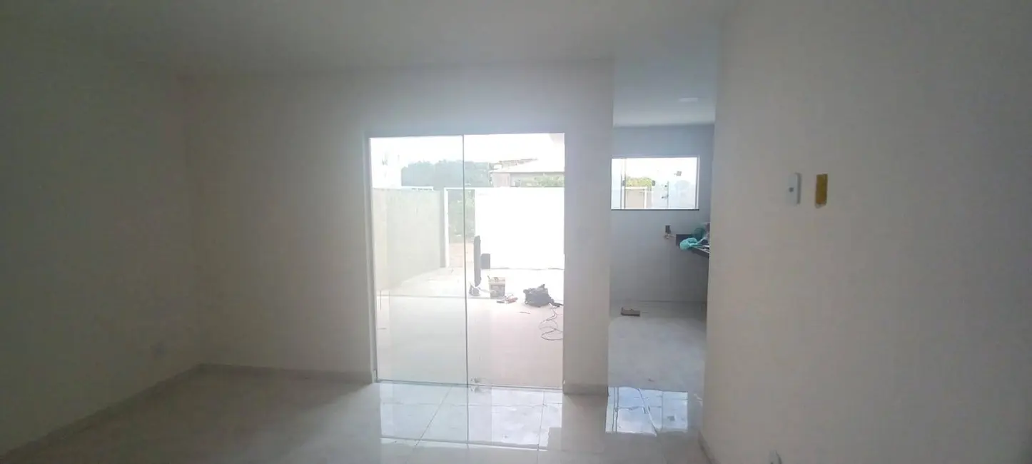 Foto 3 de Casa com 2 quartos à venda, 120m2 em Cabo Frio - RJ