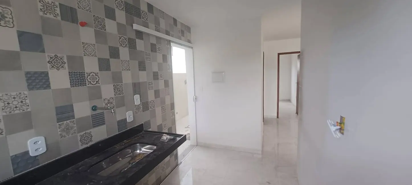Foto 4 de Casa com 2 quartos à venda, 180m2 em Cabo Frio - RJ