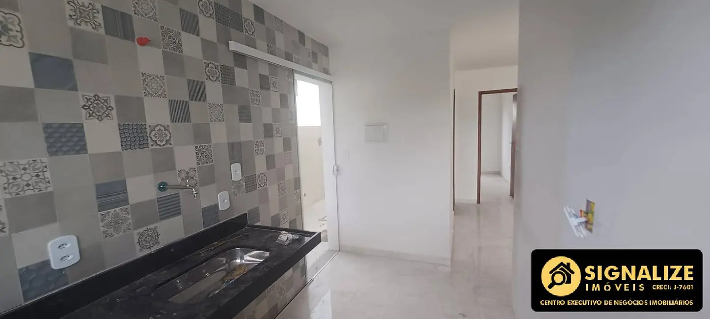 Foto 4 de Casa com 2 quartos à venda, 180m2 em Cabo Frio - RJ