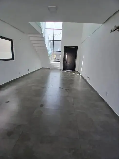 Foto 3 de Casa de Condomínio com 4 quartos à venda, 283m2 em Ogiva, Cabo Frio - RJ