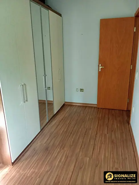 Foto 3 de Casa com 3 quartos à venda, 200m2 em Contagem - MG