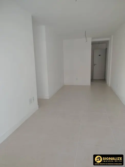 Foto 9 de Apartamento com 3 quartos à venda, 94m2 em Vila Nova, Cabo Frio - RJ