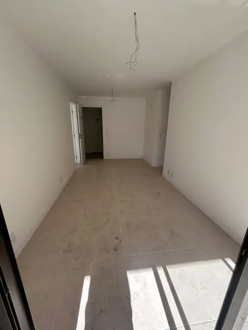 Apartamento com 2 quartos à venda, 84m2 em Vila Nova, Cabo Frio - RJ - imagem 3 Foto 3 de Apartamento com 2 quartos à venda, 84m2 em Vila Nova, Cabo Frio - RJ