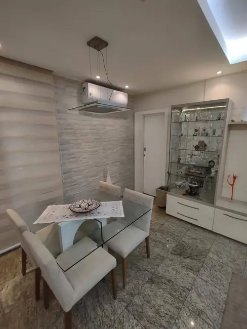 Foto 8 de Apartamento com 2 quartos à venda, 80m2 em Centro, Cabo Frio - RJ