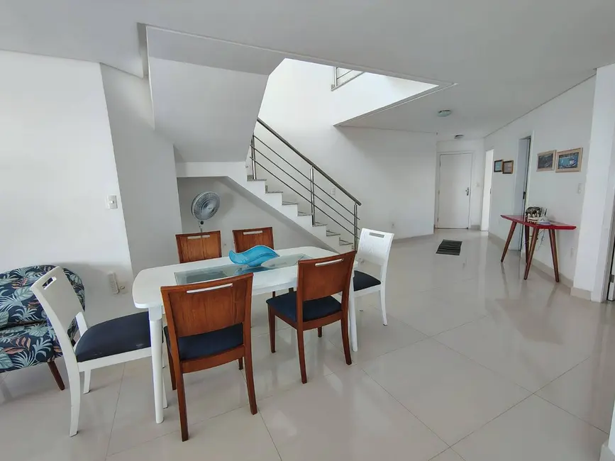 Foto 9 de Cobertura com 4 quartos à venda, 320m2 em Braga, Cabo Frio - RJ