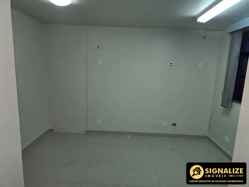 Foto 2 de Sala Comercial à venda, 80m2 em Centro, Cabo Frio - RJ