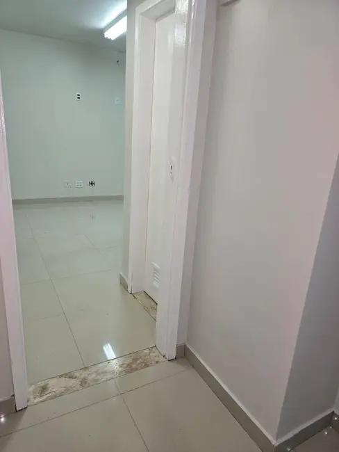 Foto 5 de Sala Comercial à venda, 80m2 em Centro, Cabo Frio - RJ