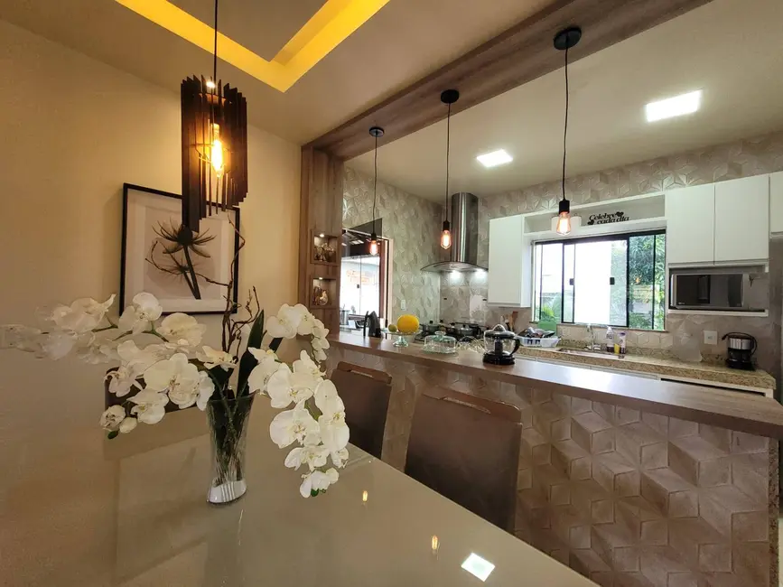 Casa com 2 quartos à venda, 375m2 em Cabo Frio - RJ - imagem 4 Foto 4 de Casa com 2 quartos à venda, 375m2 em Cabo Frio - RJ