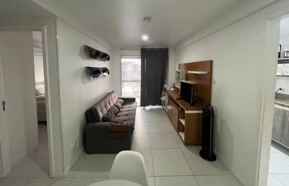 Foto 1 de Apartamento com 2 quartos à venda, 70m2 em Braga, Cabo Frio - RJ