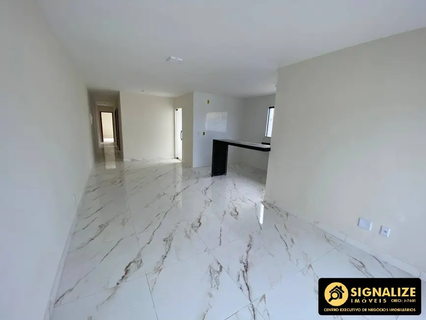 Foto 4 de Casa com 3 quartos à venda, 101m2 em Cabo Frio - RJ