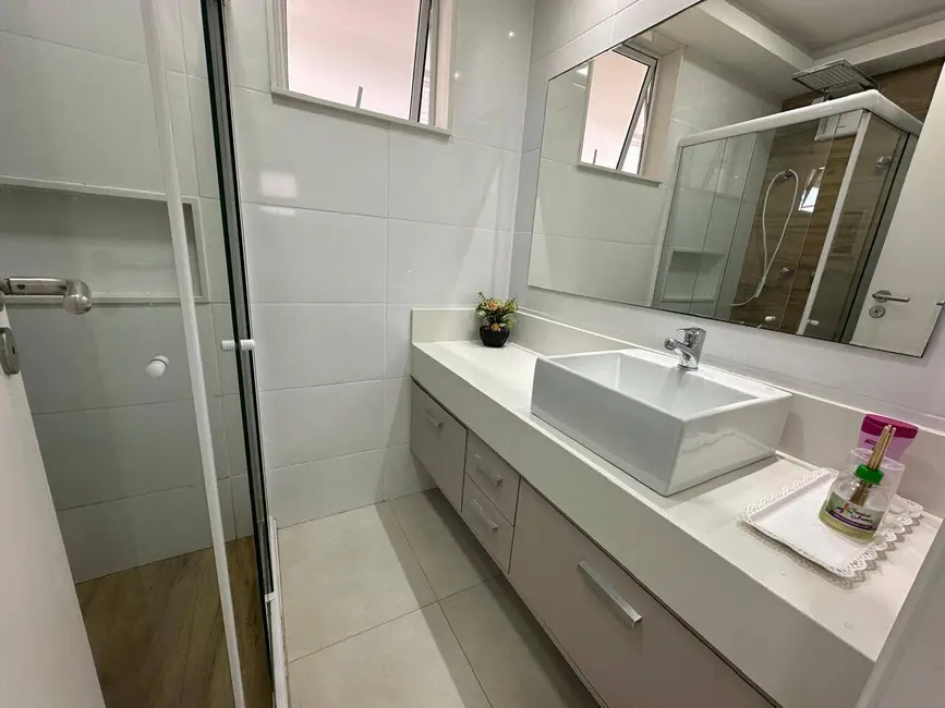 Foto 7 de Apartamento com 2 quartos à venda, 110m2 em Centro, Cabo Frio - RJ