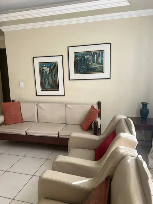 Foto 2 de Apartamento com 2 quartos à venda, 92m2 em Centro, Cabo Frio - RJ