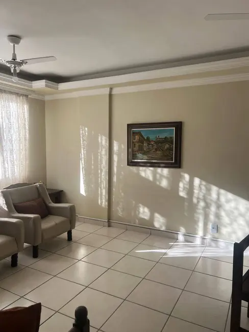 Foto 3 de Apartamento com 2 quartos à venda, 92m2 em Centro, Cabo Frio - RJ