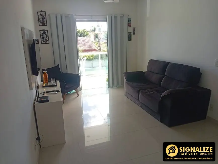 Foto 2 de Apartamento com 2 quartos à venda, 90m2 em Palmeiras, Cabo Frio - RJ