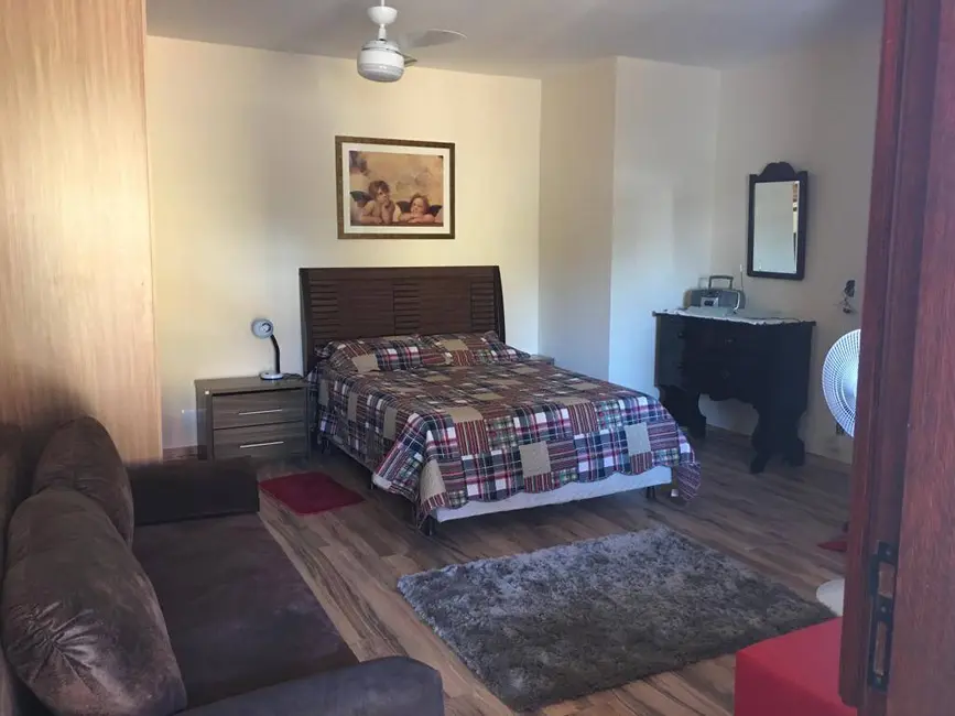 Foto 8 de Casa com 4 quartos à venda, 320m2 em Braga, Cabo Frio - RJ