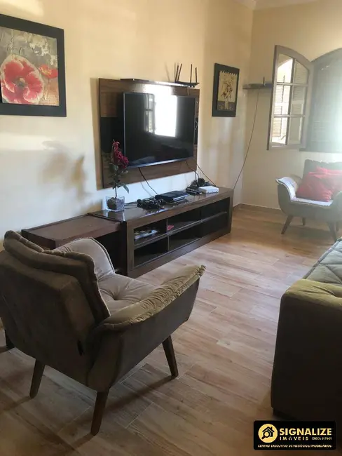 Foto 4 de Casa com 4 quartos à venda, 320m2 em Braga, Cabo Frio - RJ