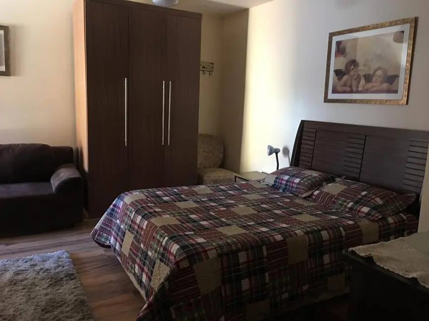Foto 9 de Casa com 4 quartos à venda, 320m2 em Braga, Cabo Frio - RJ