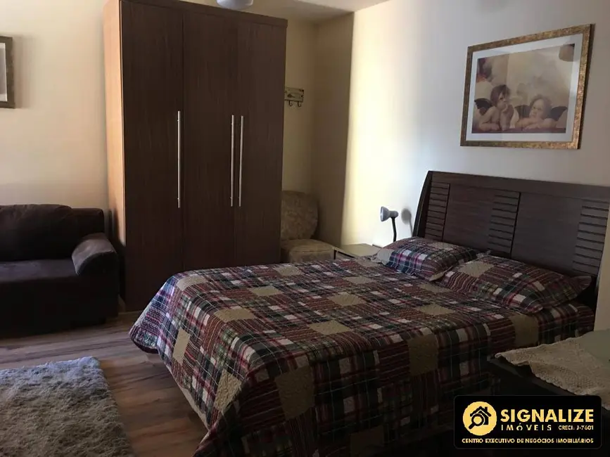 Foto 9 de Casa com 4 quartos à venda, 320m2 em Braga, Cabo Frio - RJ