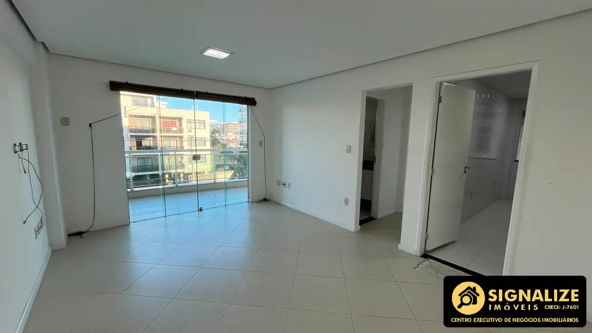 Apartamento com 1 quarto à venda, 55m2 em Braga, Cabo Frio - RJ - imagem 1 Foto 1 de Apartamento com 1 quarto à venda, 55m2 em Braga, Cabo Frio - RJ