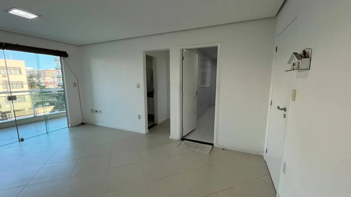 Foto 5 de Apartamento com 1 quarto à venda, 55m2 em Braga, Cabo Frio - RJ