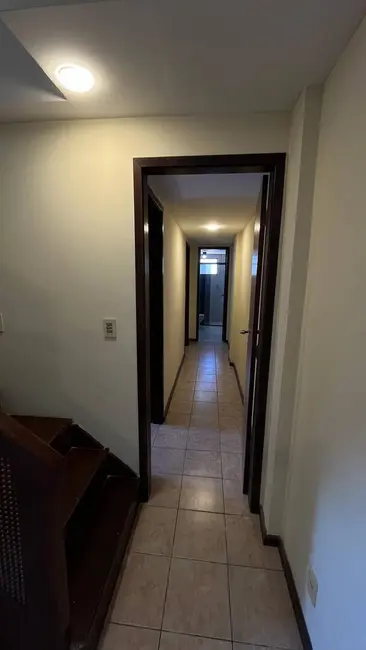 Foto 4 de Cobertura com 3 quartos à venda, 180m2 em Centro, Cabo Frio - RJ