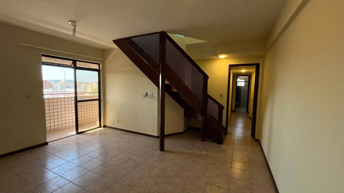 Foto 1 de Cobertura com 3 quartos à venda, 180m2 em Centro, Cabo Frio - RJ