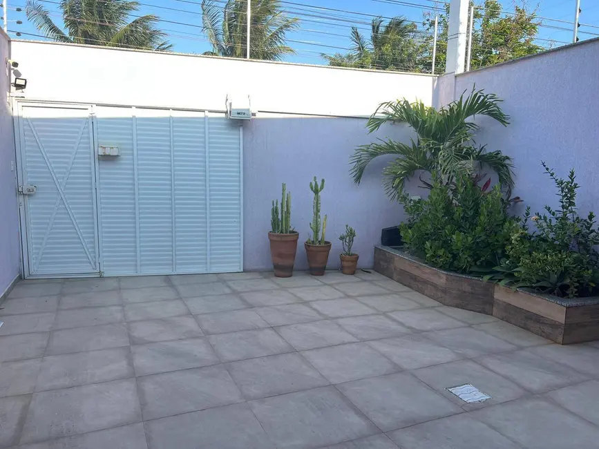 Foto 2 de Casa com 2 quartos à venda, 180m2 em Baixo Grande, Sao Pedro Da Aldeia - RJ