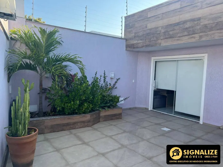 Foto 1 de Casa com 2 quartos à venda, 180m2 em Baixo Grande, Sao Pedro Da Aldeia - RJ