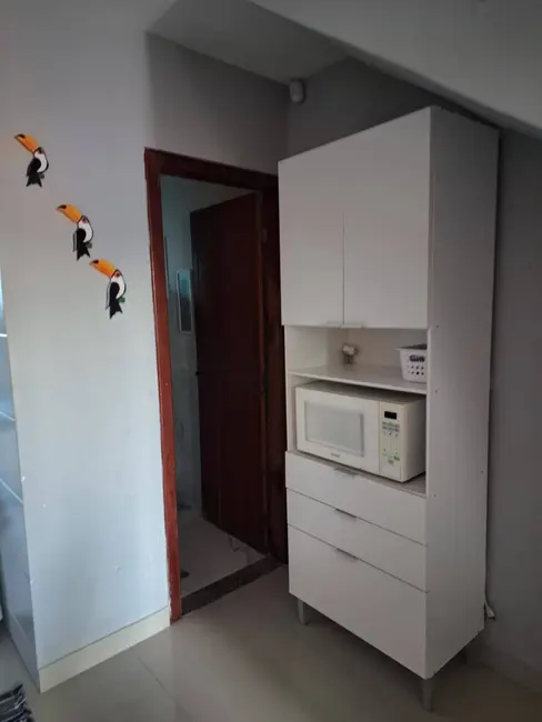 Foto 9 de Casa com 2 quartos à venda, 160m2 em Cabo Frio - RJ