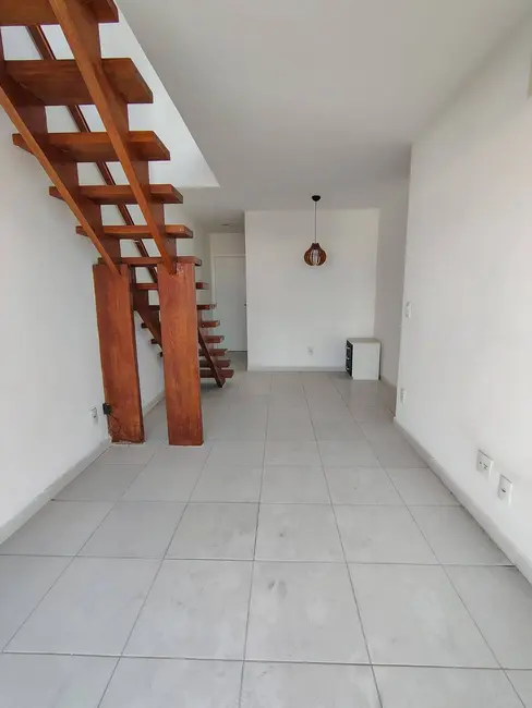 Foto 3 de Cobertura com 3 quartos à venda, 135m2 em Braga, Cabo Frio - RJ