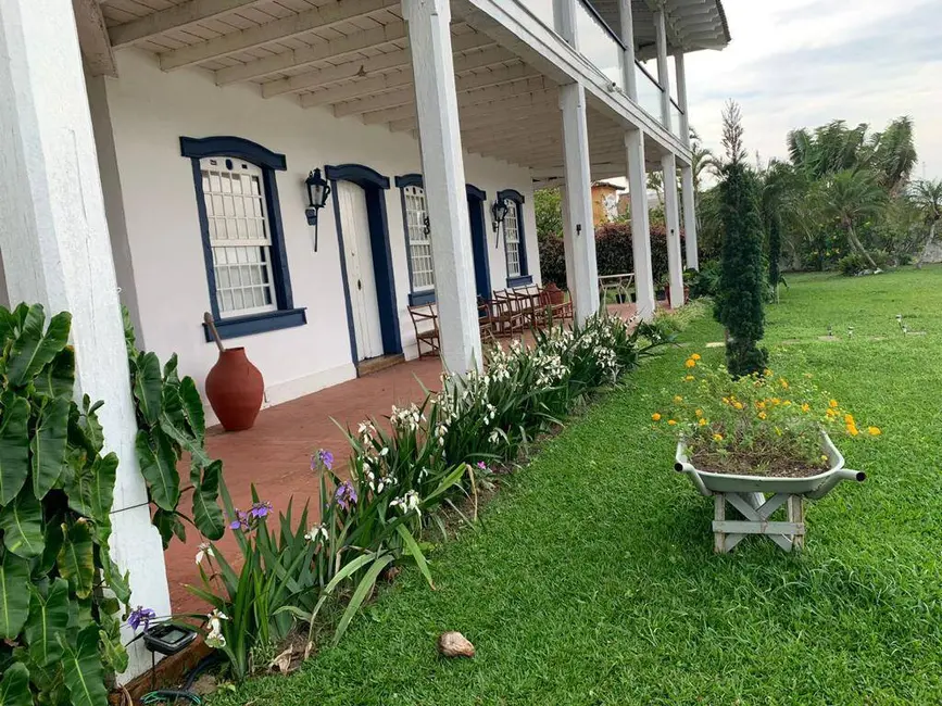 Foto 5 de Casa com 7 quartos à venda, 2400m2 em Ogiva, Cabo Frio - RJ