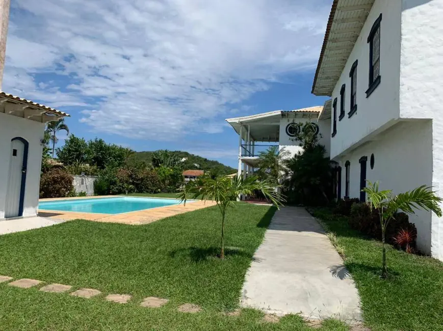 Foto 6 de Casa com 7 quartos à venda, 2400m2 em Ogiva, Cabo Frio - RJ