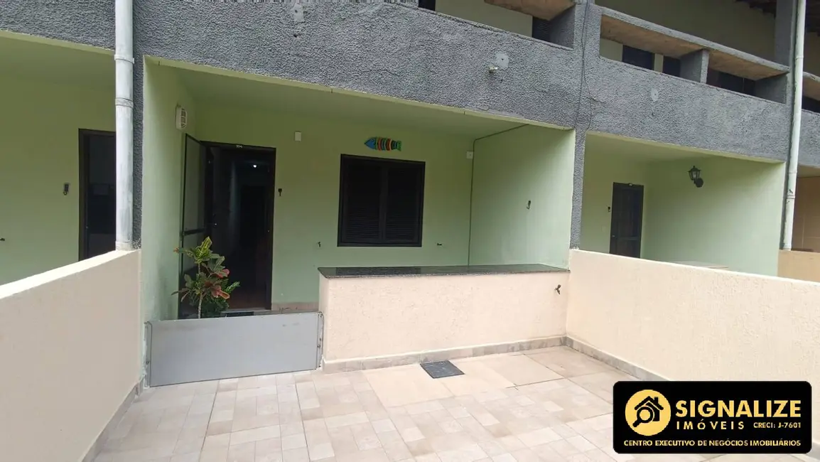 Foto 2 de Casa de Condomínio com 2 quartos à venda, 63m2 em Peró, Cabo Frio - RJ