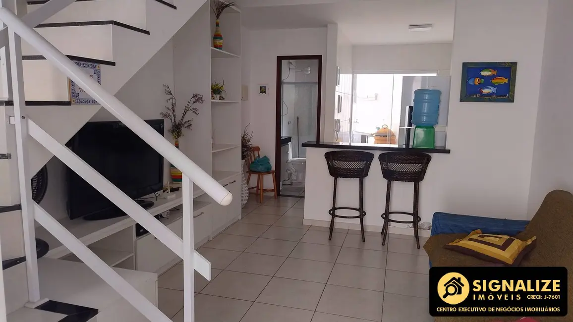 Foto 4 de Casa de Condomínio com 2 quartos à venda, 80m2 em Centro, Arraial Do Cabo - RJ