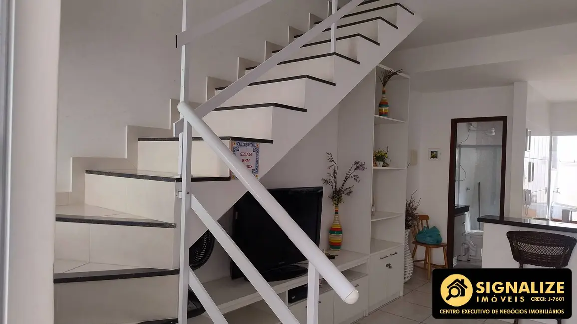 Foto 6 de Casa de Condomínio com 2 quartos à venda, 80m2 em Centro, Arraial Do Cabo - RJ