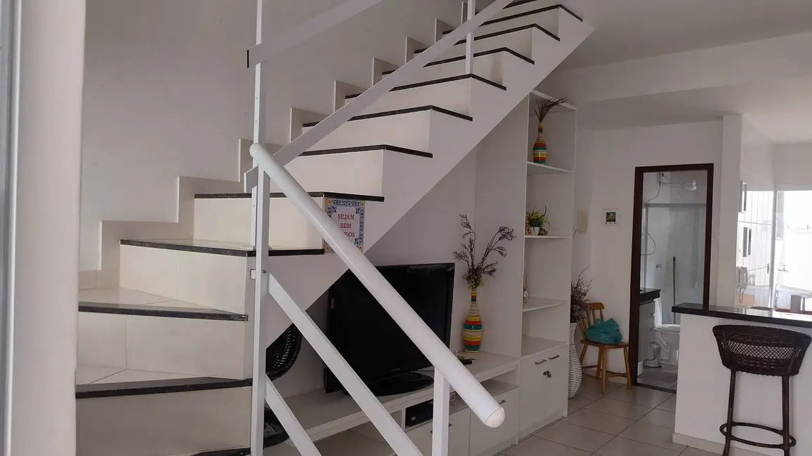 Foto 6 de Casa de Condomínio com 2 quartos à venda, 80m2 em Centro, Arraial Do Cabo - RJ