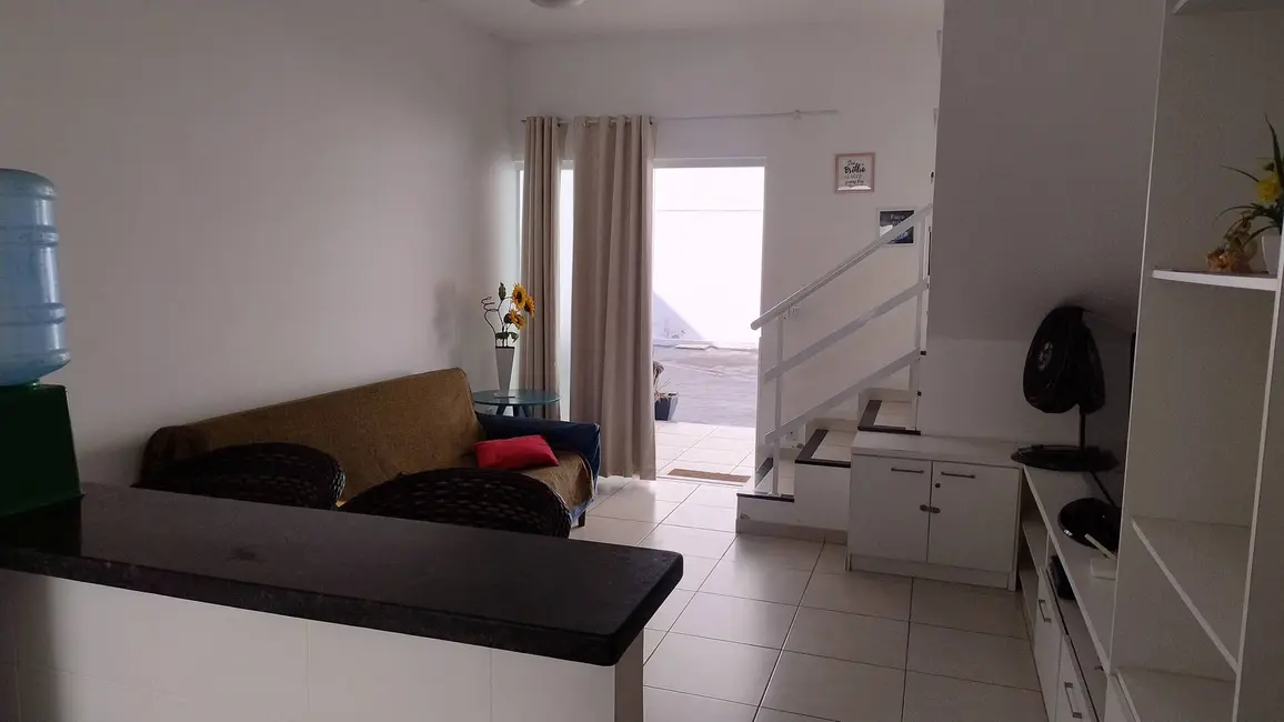 Foto 3 de Casa de Condomínio com 2 quartos à venda, 80m2 em Centro, Arraial Do Cabo - RJ