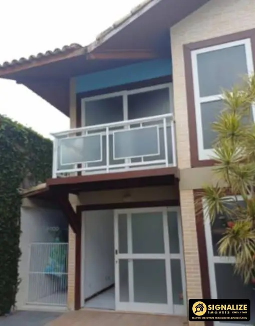 Casa de Condomínio com 3 quartos à venda, 103m2 em Palmeiras, Cabo Frio - RJ - imagem 3 Foto 3 de Casa de Condomínio com 3 quartos à venda, 103m2 em Palmeiras, Cabo Frio - RJ