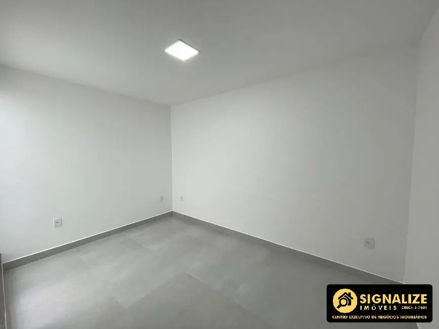 Foto 5 de Apartamento com 2 quartos para alugar, 85m2 em Portinho, Cabo Frio - RJ