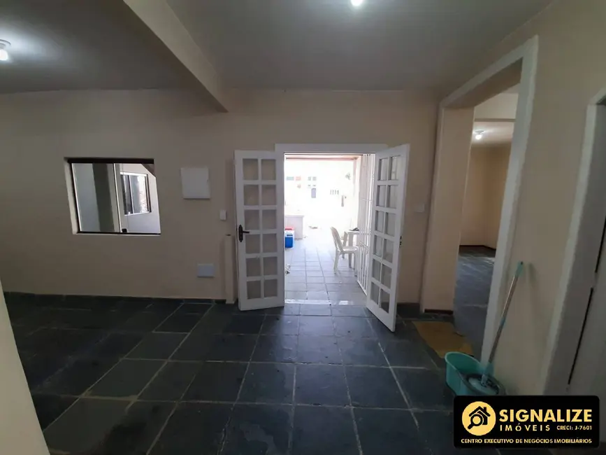 Pousada com 9 quartos para alugar, 392m2 em Cabo Frio - RJ - imagem 8 Foto 8 de Pousada com 9 quartos para alugar, 392m2 em Cabo Frio - RJ