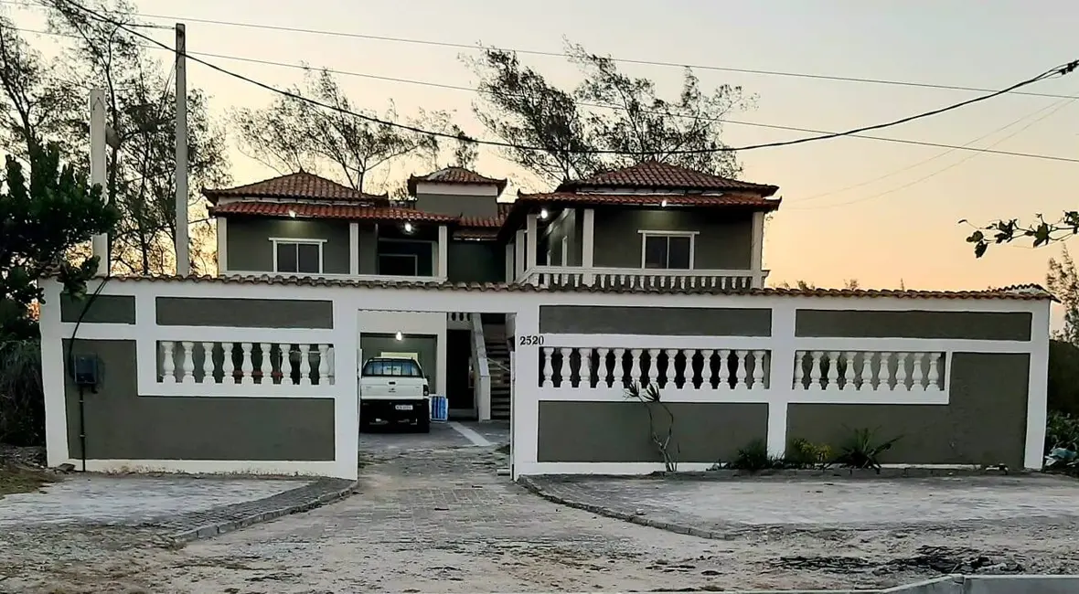 Foto 1 de Pousada com 9 quartos para alugar, 392m2 em Cabo Frio - RJ