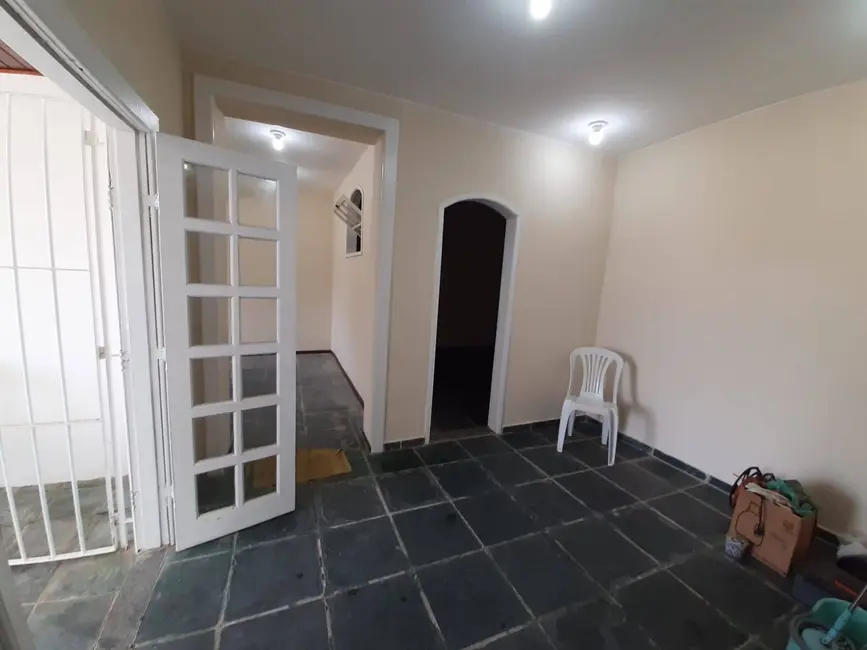 Foto 9 de Pousada com 9 quartos para alugar, 392m2 em Cabo Frio - RJ