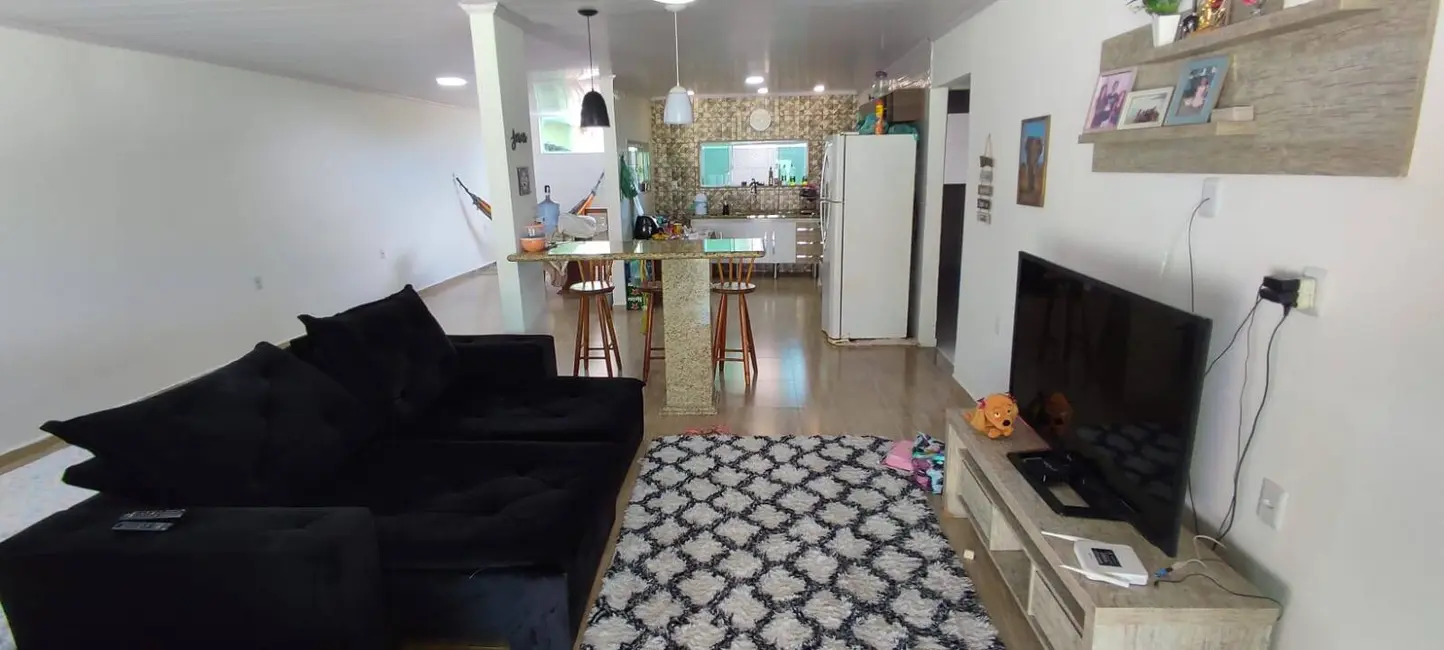 Foto 3 de Casa com 2 quartos à venda, 200m2 em Reserva do Peró, Cabo Frio - RJ