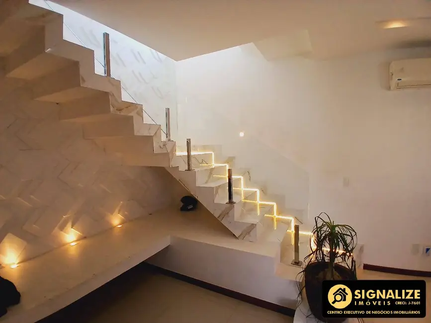 Foto 7 de Casa de Condomínio com 4 quartos à venda, 172m2 em Ogiva, Cabo Frio - RJ