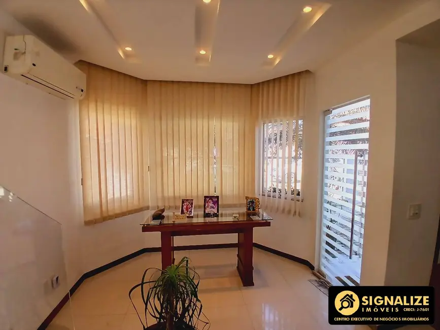 Foto 8 de Casa de Condomínio com 4 quartos à venda, 172m2 em Ogiva, Cabo Frio - RJ