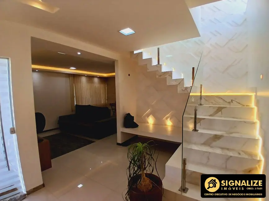 Foto 6 de Casa de Condomínio com 4 quartos à venda, 172m2 em Ogiva, Cabo Frio - RJ